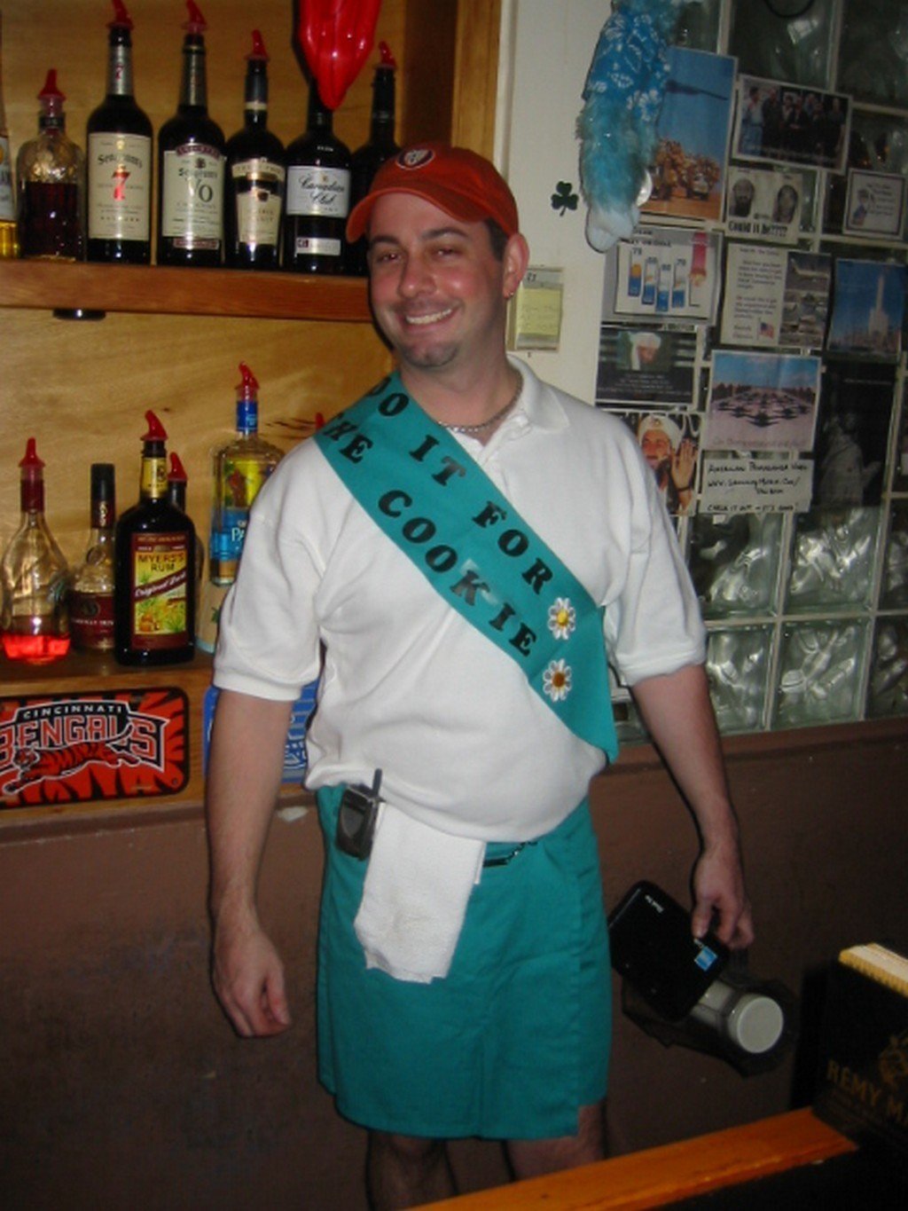 DJ KenThePartyMan FUBAR Nights photo 10 - fubarnights.com South Florida nightclub party