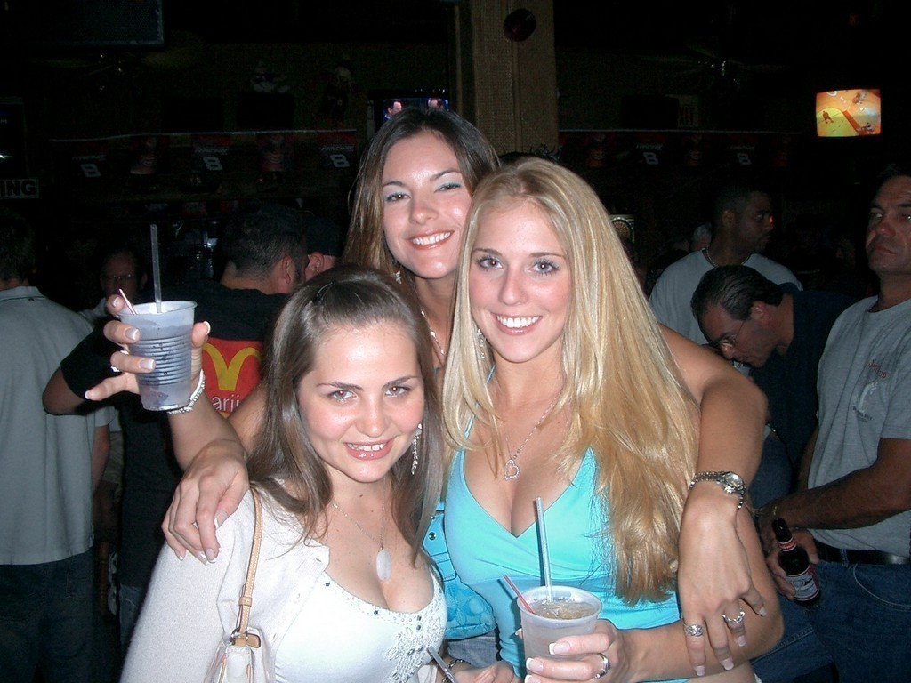 DJ KenThePartyMan FUBAR Nights photo 15 - fubarnights.com South Florida nightclub party