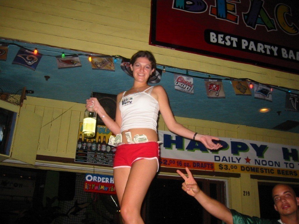 DJ KenThePartyMan FUBAR Nights photo 58 - fubarnights.com South Florida nightclub party