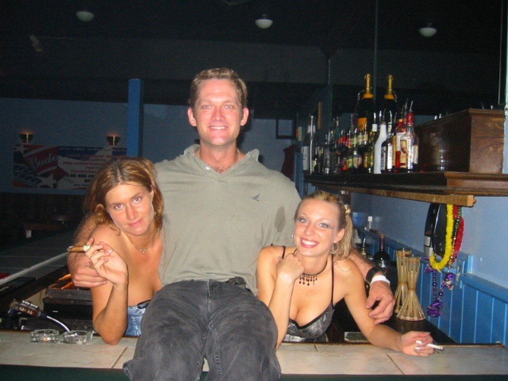 DJ KenThePartyMan FUBAR Nights photo 70 - fubarnights.com South Florida nightclub party