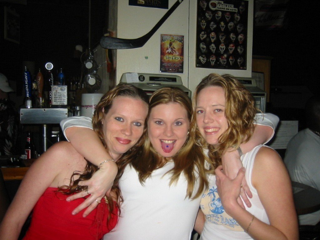 DJ KenThePartyMan FUBAR Nights photo 112 - fubarnights.com South Florida nightclub party