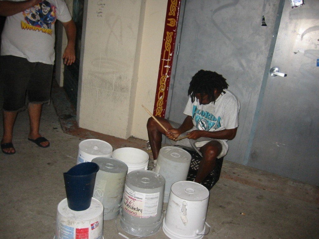 DJ KenThePartyMan FUBAR Nights photo 120 - fubarnights.com South Florida nightclub party